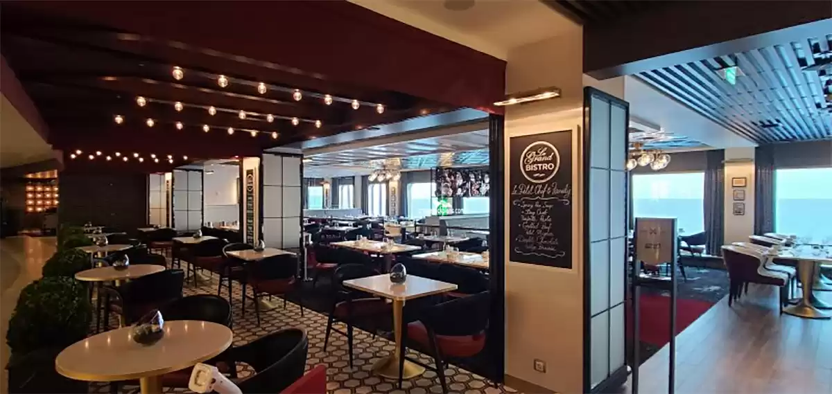 le  :  cabine 42