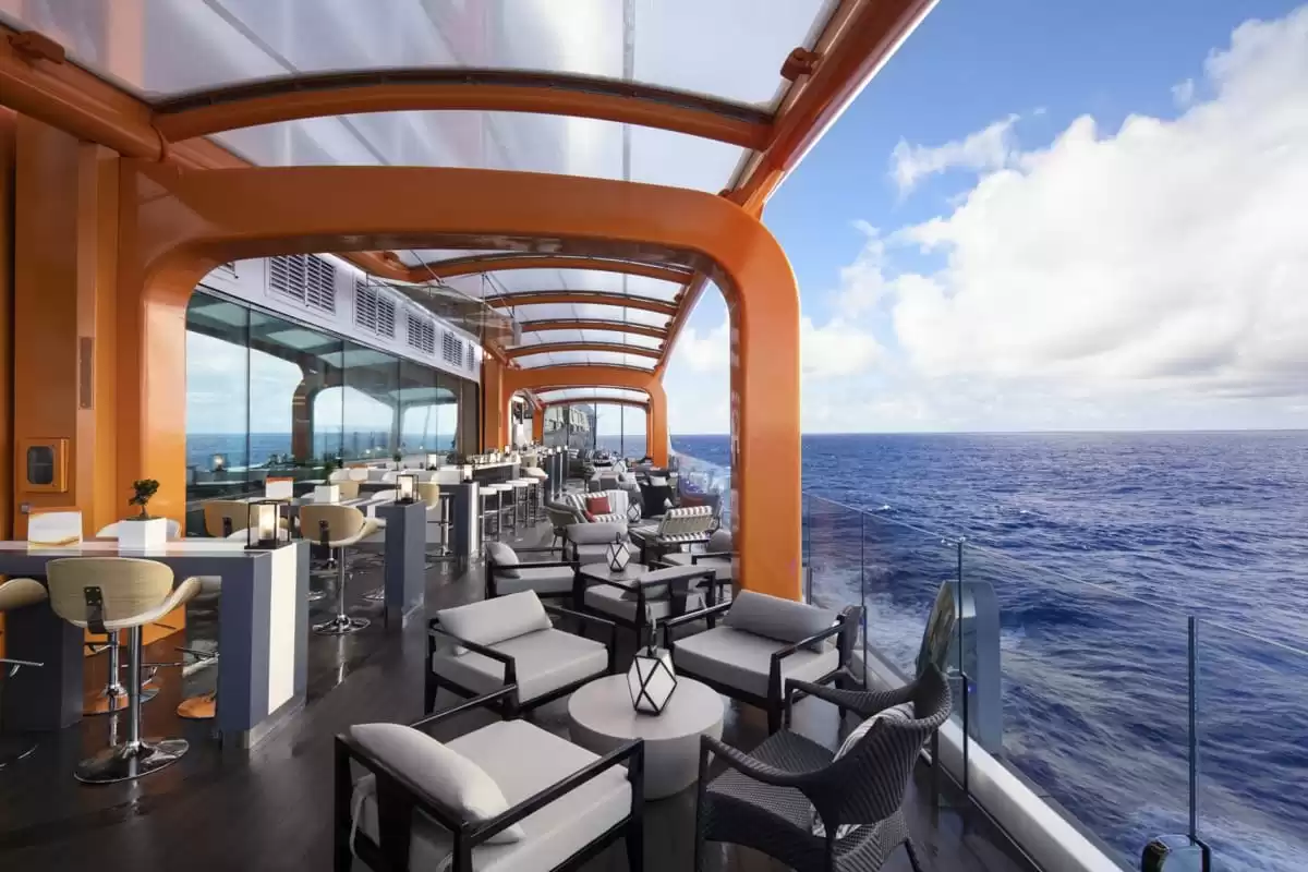 le  :  cabine 44