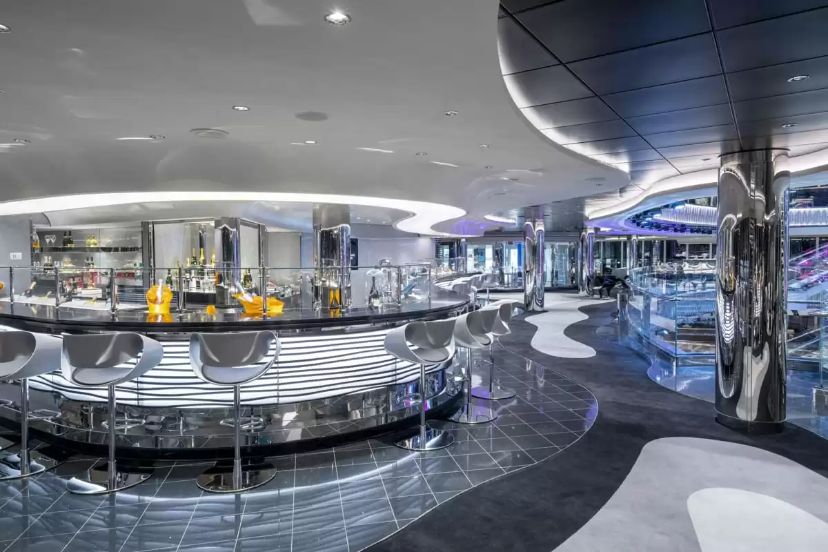 le  :  cabine 71