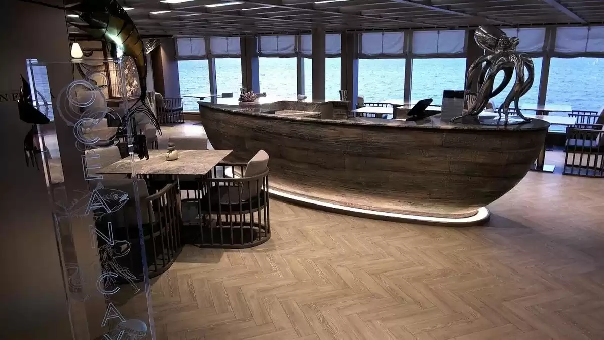 le  :  cabine 55