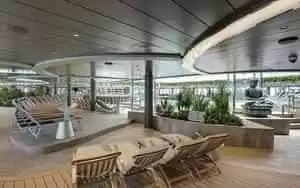 12-Jungle Pool Beach Bar