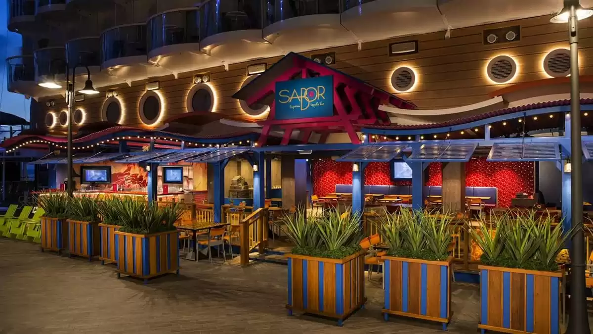 le  :  cabine 83