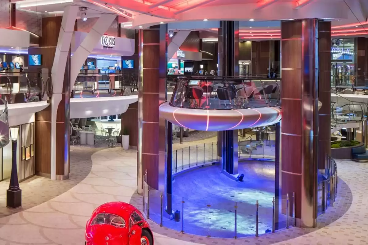 le  :  cabine 15