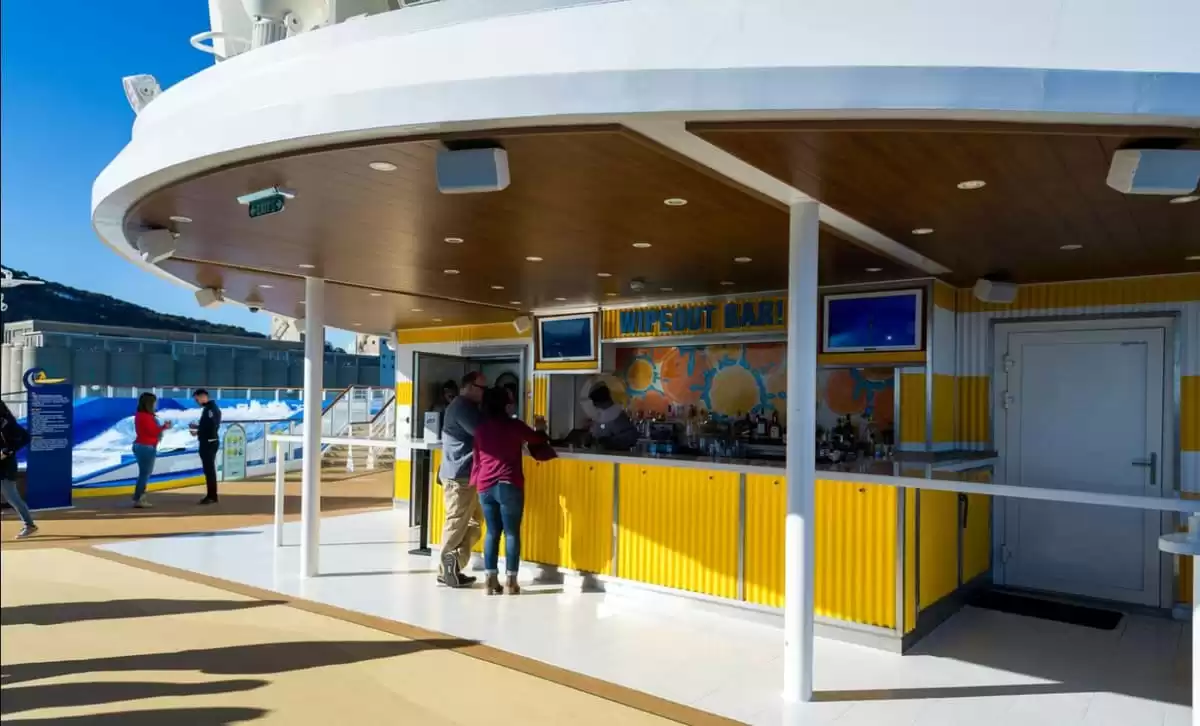 le  :  cabine 120