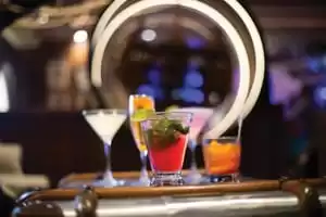 5 - Schooner Bar