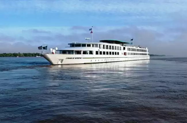 MS Cyrano de Bergerac