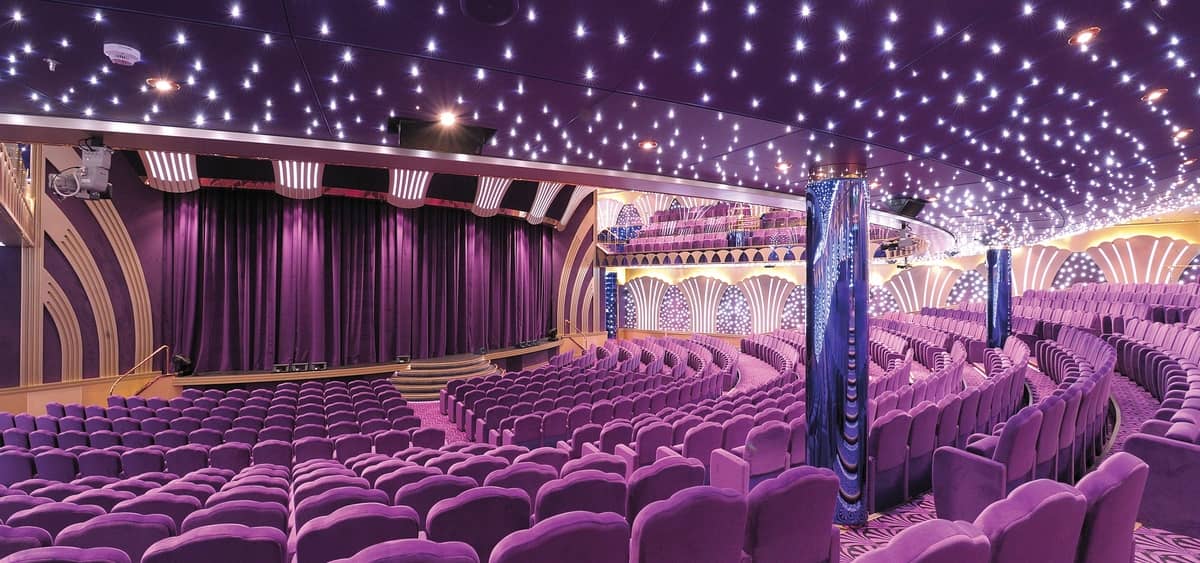 2- TEATRO CARLO FELICE <br> THE BIG SHOW ACROSS TWO DECKS