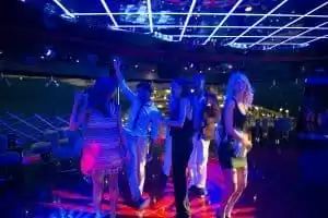 6-Garage Club Nightclub