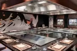 6-Le Restaurant Teppanyaki by Roy Yamaguchi