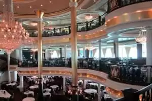 Romeo & Juliet Dining room