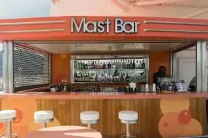 Mast bar
