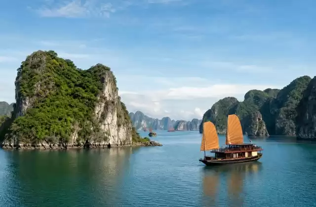 In Ha Long Bay