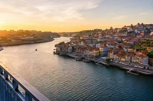 From the Dom-Luís bridge in Porto