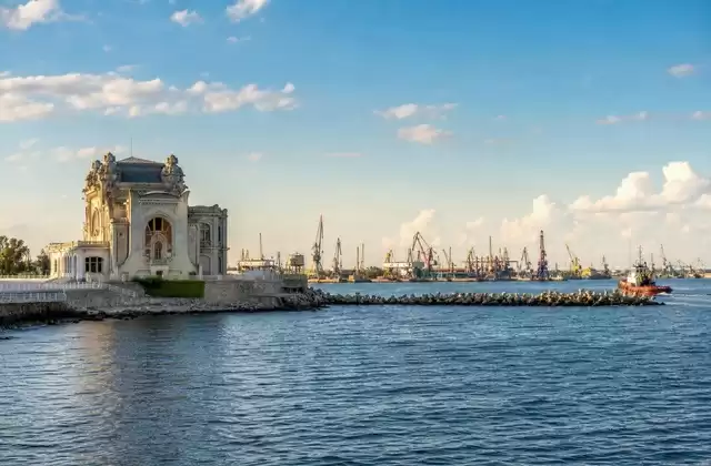 On the Danube–Black Sea Canal