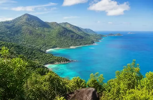 From the roads of Mahé