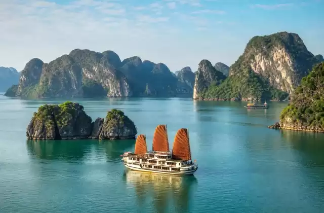 In Ha Long Bay
