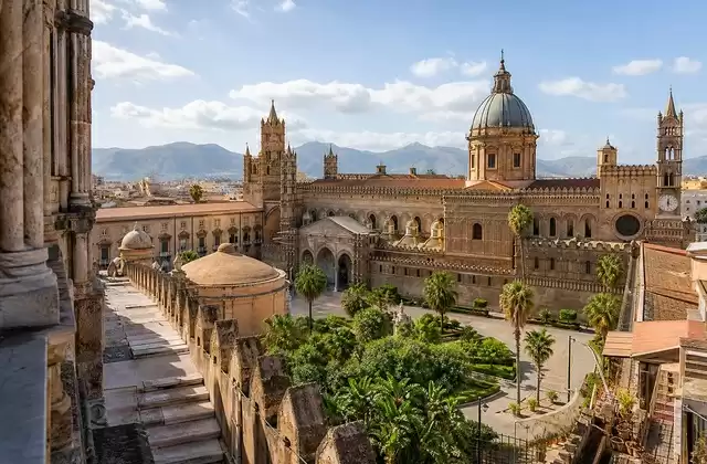 The cathedral & the Norman Palace