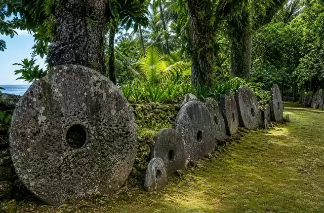 Stone money