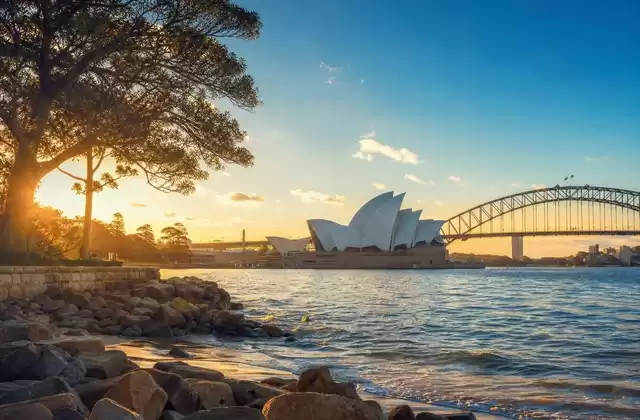 Papeete to Sydney