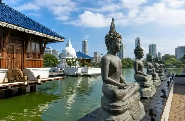 Gangaramaya Temple