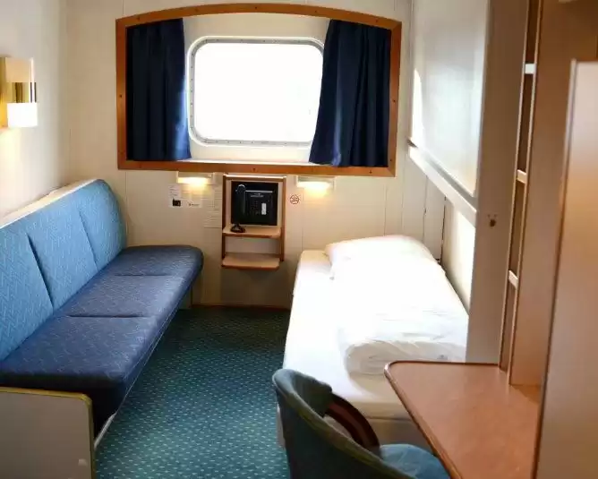 Arctic Superior Cabin