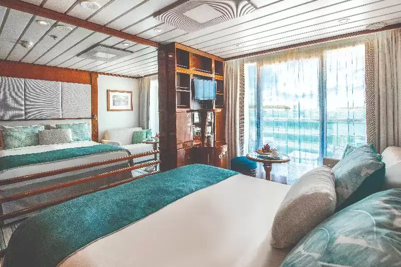balcony stateroomin (Deck 7)