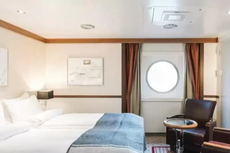 Superior Arctic Cabin