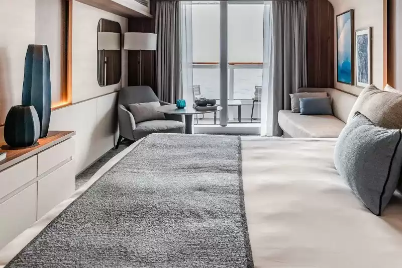 Suite Deluxe Deck 6