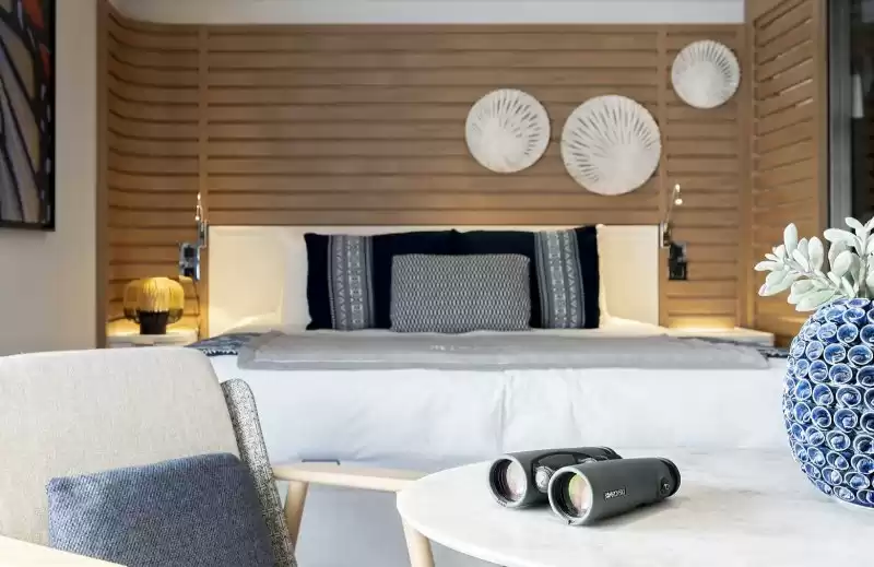 Privilege Suite Deck 5