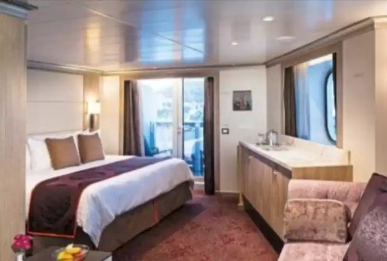 Signature Suite