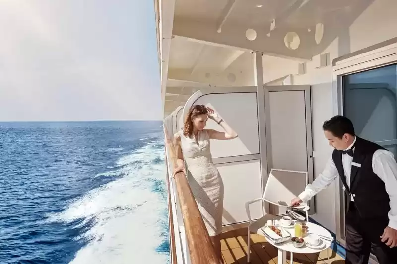 Deluxe Veranda Suite