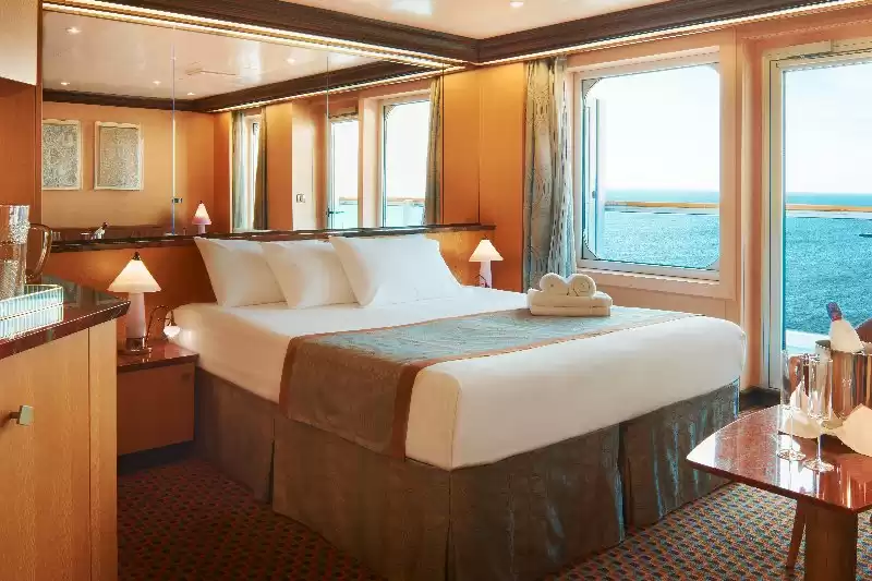 Samsara Suite sea view with balcony Deluxe- All Inclusive Deluxe: Drinks package Intenditor