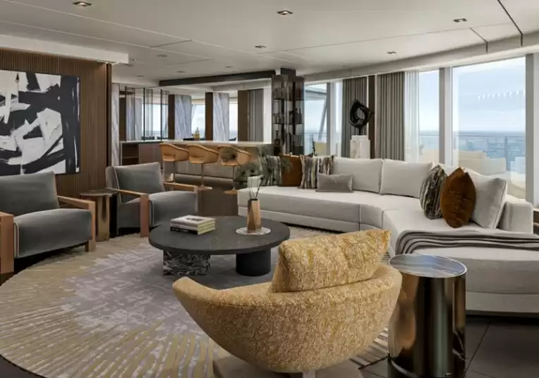 Regent Skyview Suite