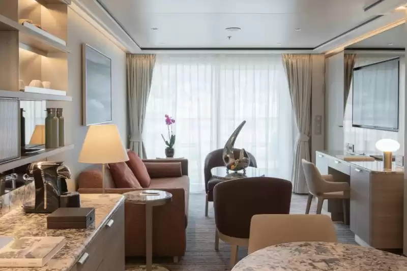 Signature Suite