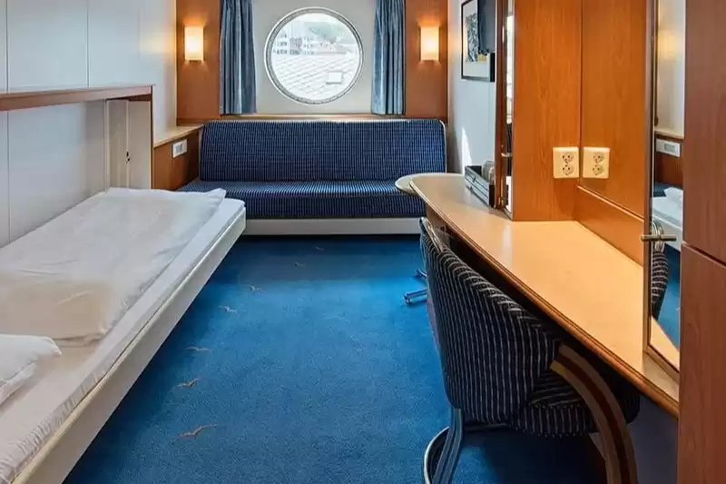 Arctic Superior Cabin